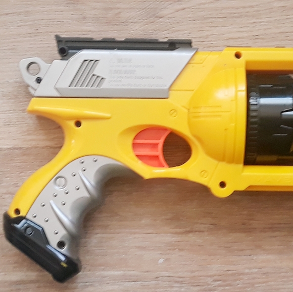 NERF N Strike Maverick Rev-6 Blaster - Yellow - Picture 5 of 12